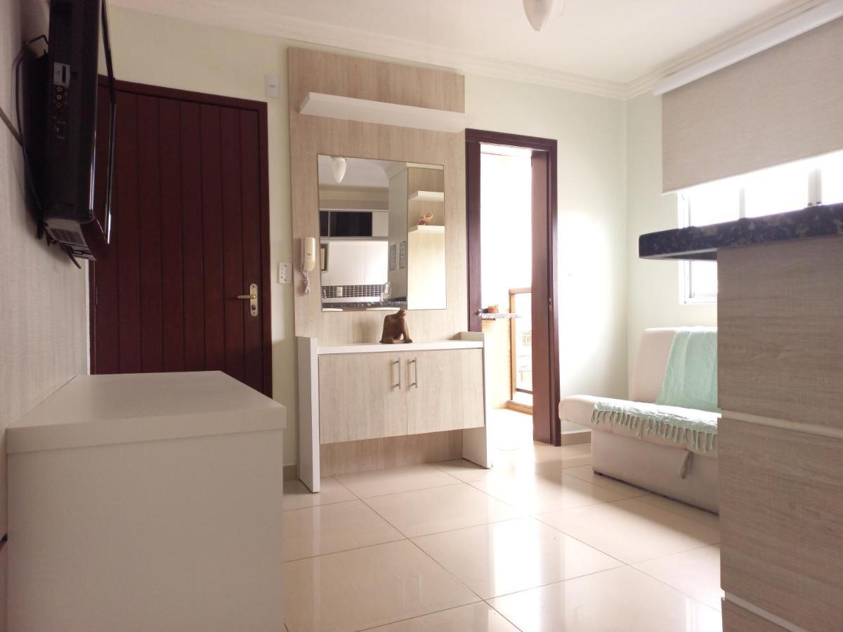 Residencial Nicole Apartamento *