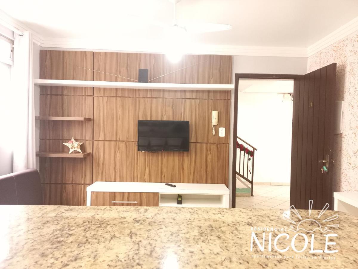 Residencial Nicole Apartamento *